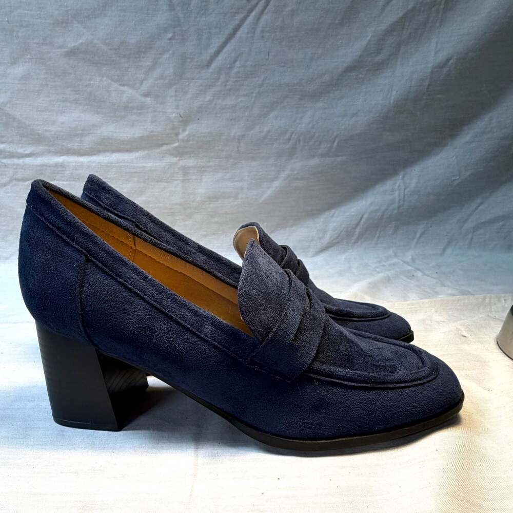 Journee Collection Malleah Block Heel Loafers in Navy Suede